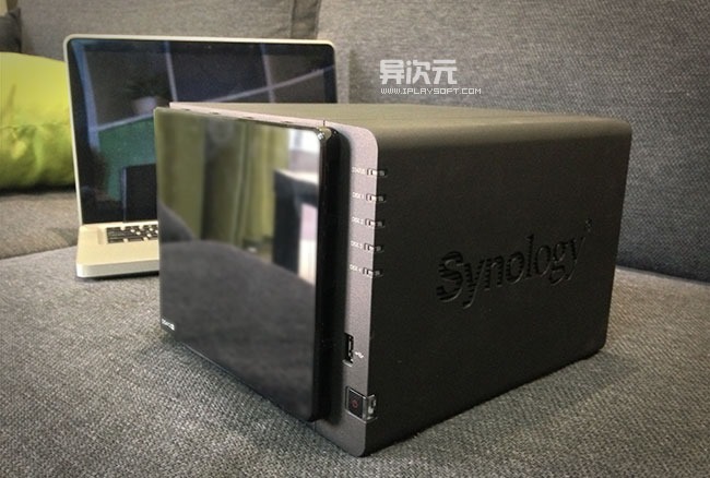 Synology DS412+ 群晖NAS
